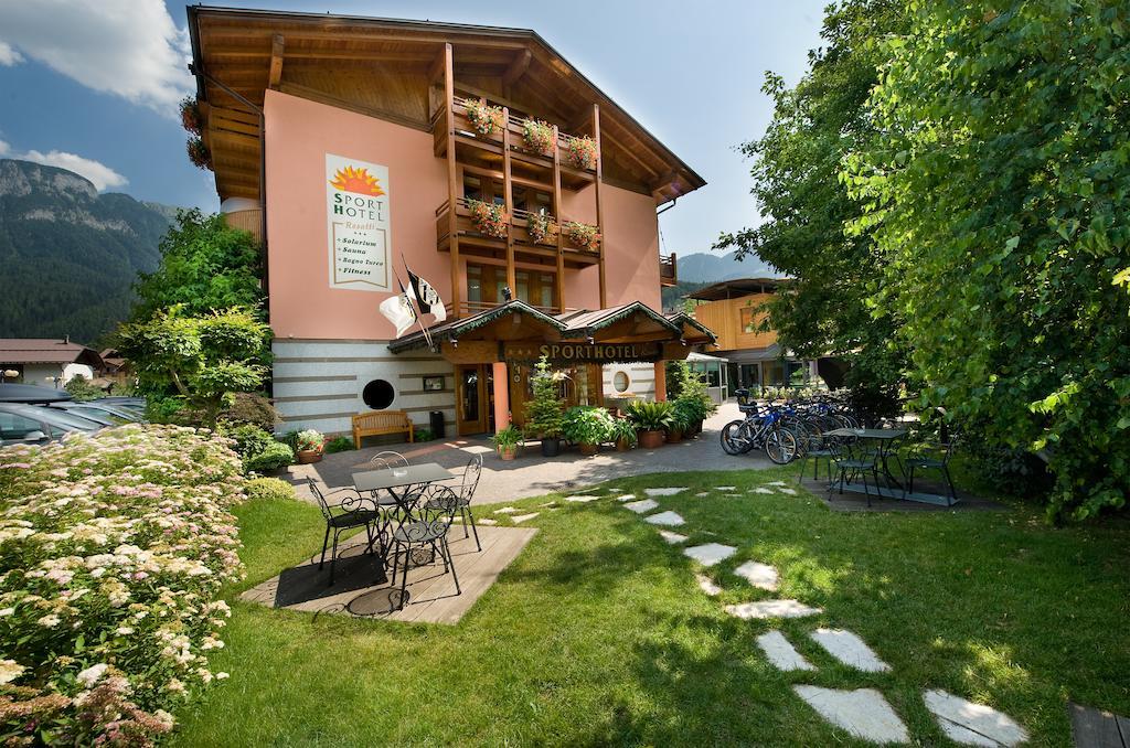 Sporthotel Rosatti Dimaro Luaran gambar