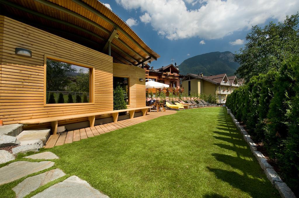 Sporthotel Rosatti Dimaro Luaran gambar