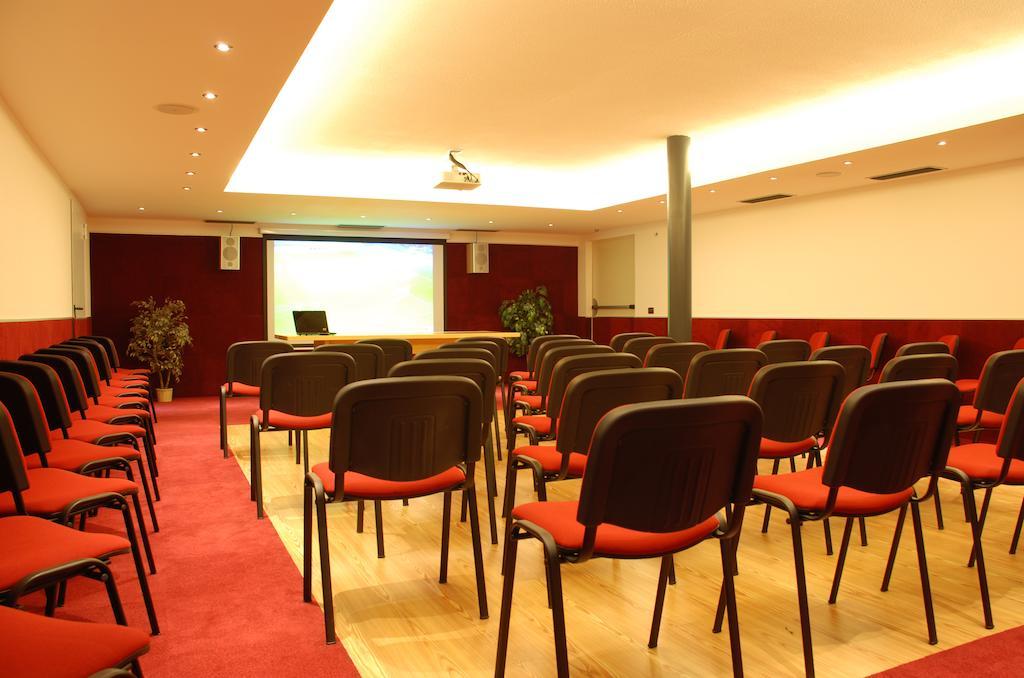 Sporthotel Rosatti Dimaro Luaran gambar